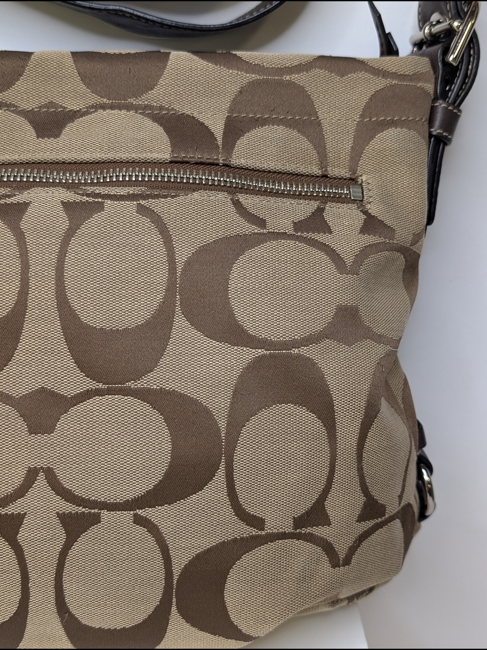 Coach Brown Signature C Jacquard Shoulder Hobo Bag F15067 - Picture 5 of 14